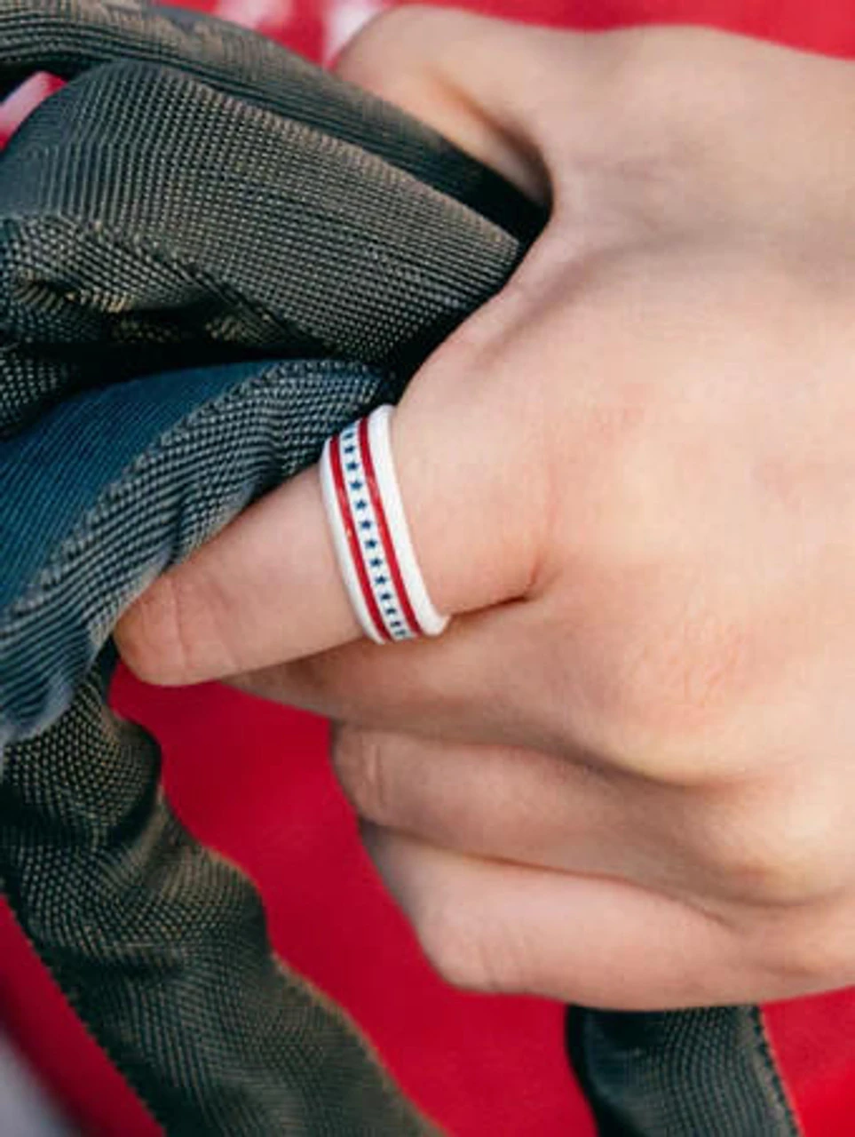 QALO Folds Of Honor Unisex White Stars And Stripes Modern Ring 3 QALO Folds Of Honor Unisex White Stars And Stripes Modern Ring - Image 3
