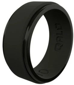 Qalo Men's Black Step Edge Polished Ring QS9-MXB
